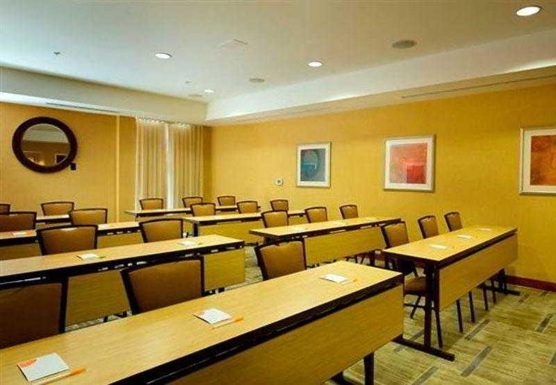 Courtyard By Marriott Atlanta Buford Mall Of Georgia Zewnętrze zdjęcie